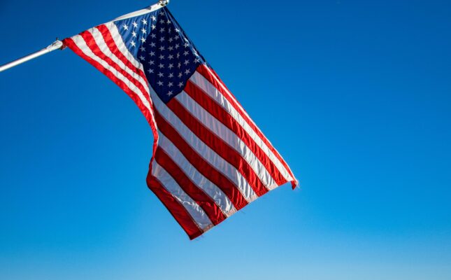 pexels-dibert-1222438-645x400