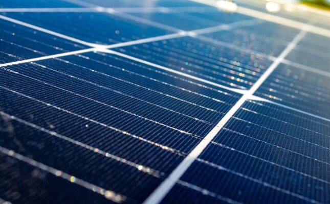 shutterstock_1728637606