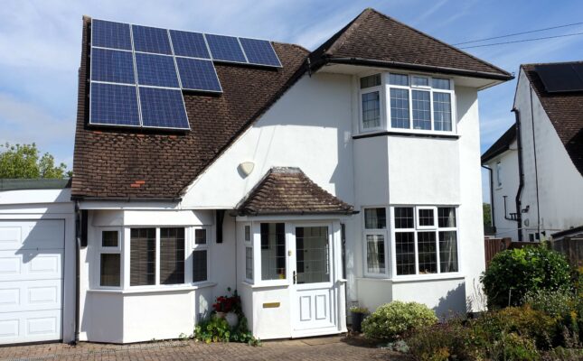 More than one-third of residential solar installations in the US are now being built with battery storage from the outset